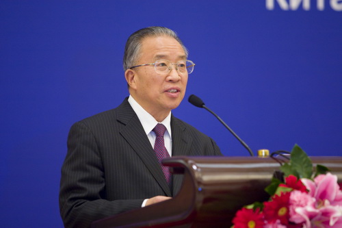 член Госсовета КНР Дай Бинго